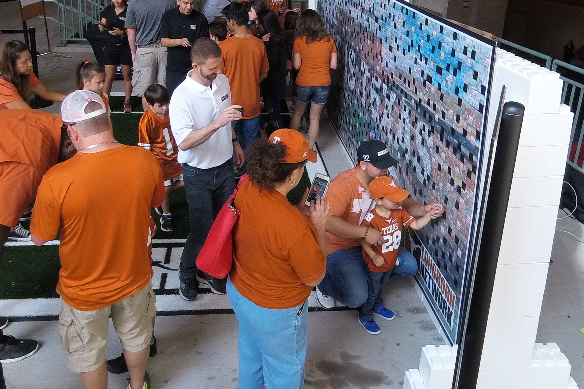 Live Print Mosaic Event: Texas Longhorn Orange-White Spring Game