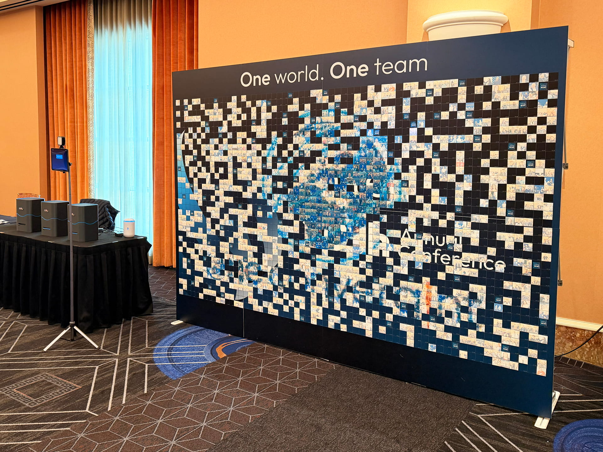 The full photo mosaic set up in Las Vegas