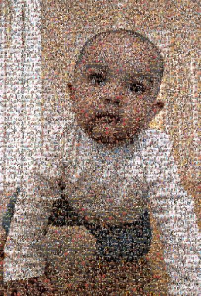 A Crawling Baby photo mosaic
